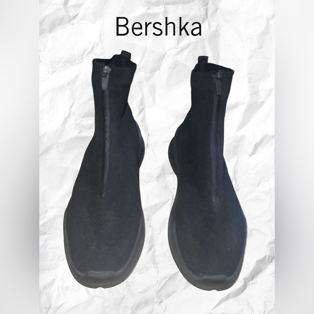 Bershka Black Front Zip high Top Knit Sneakers